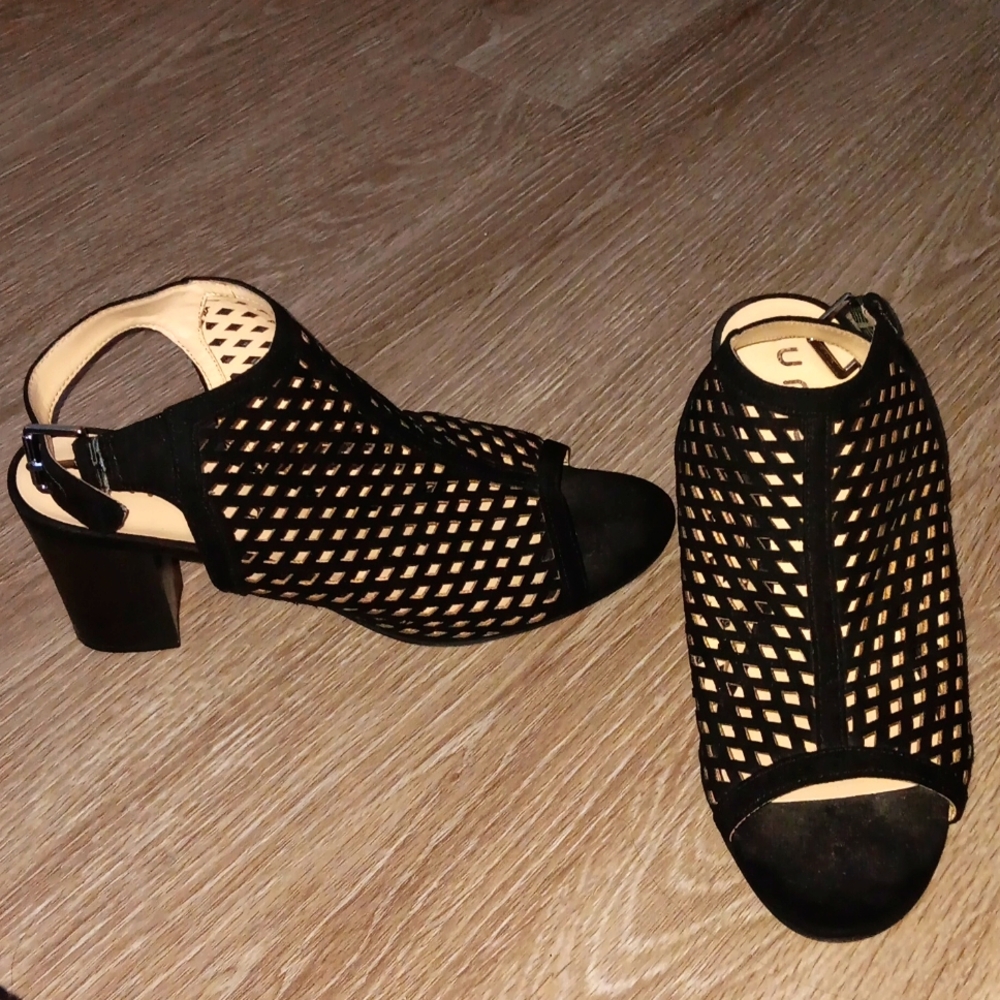 Sandal for seasons